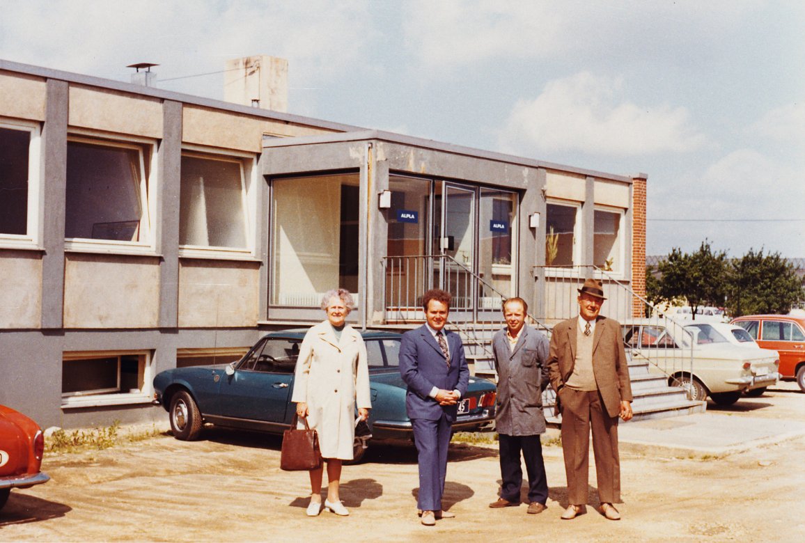 In the early 1970s, ALPLA takes its next step – with the acquisition of a plant in Jülich, the company is now firmly established in the German market.