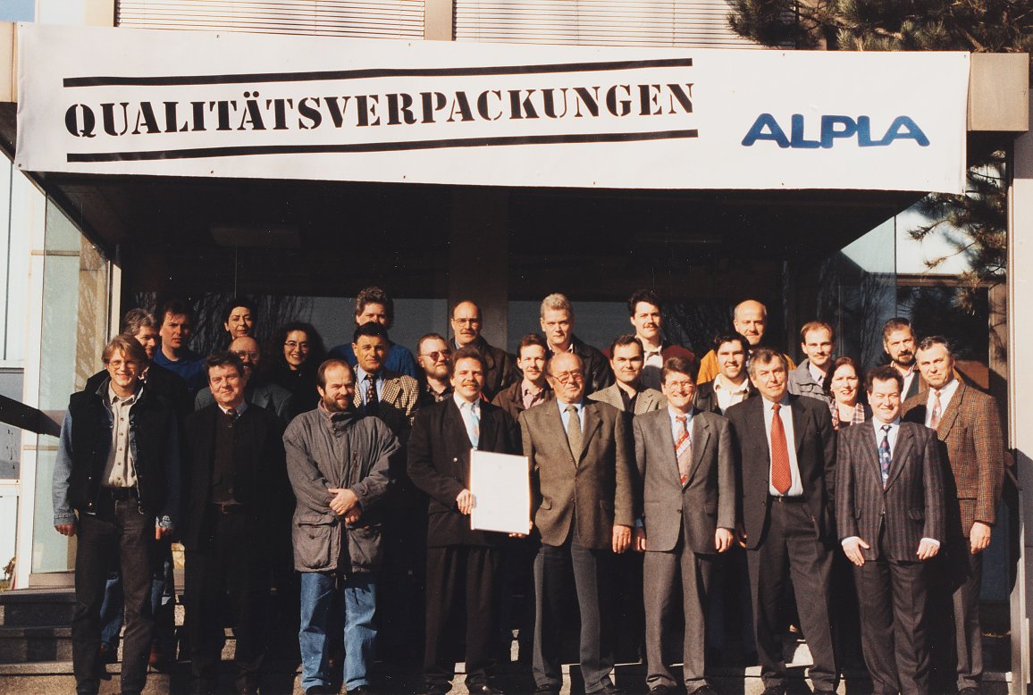 ALPLA Group picture to celebrate the ISO certification