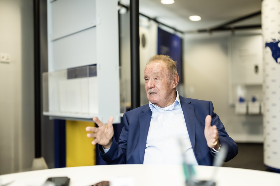 Heinz Lehner beim Interview