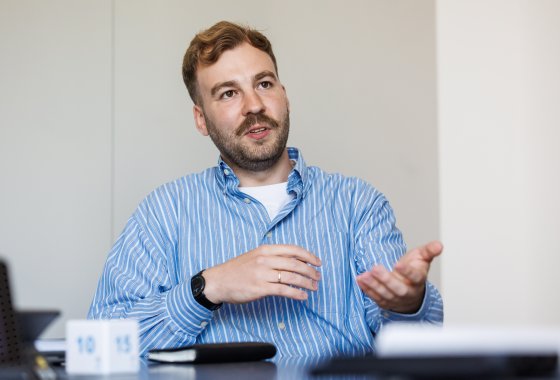 Timo Ehrmann beim Interview